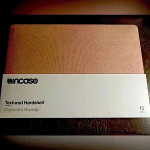 Hardshell laptop cover